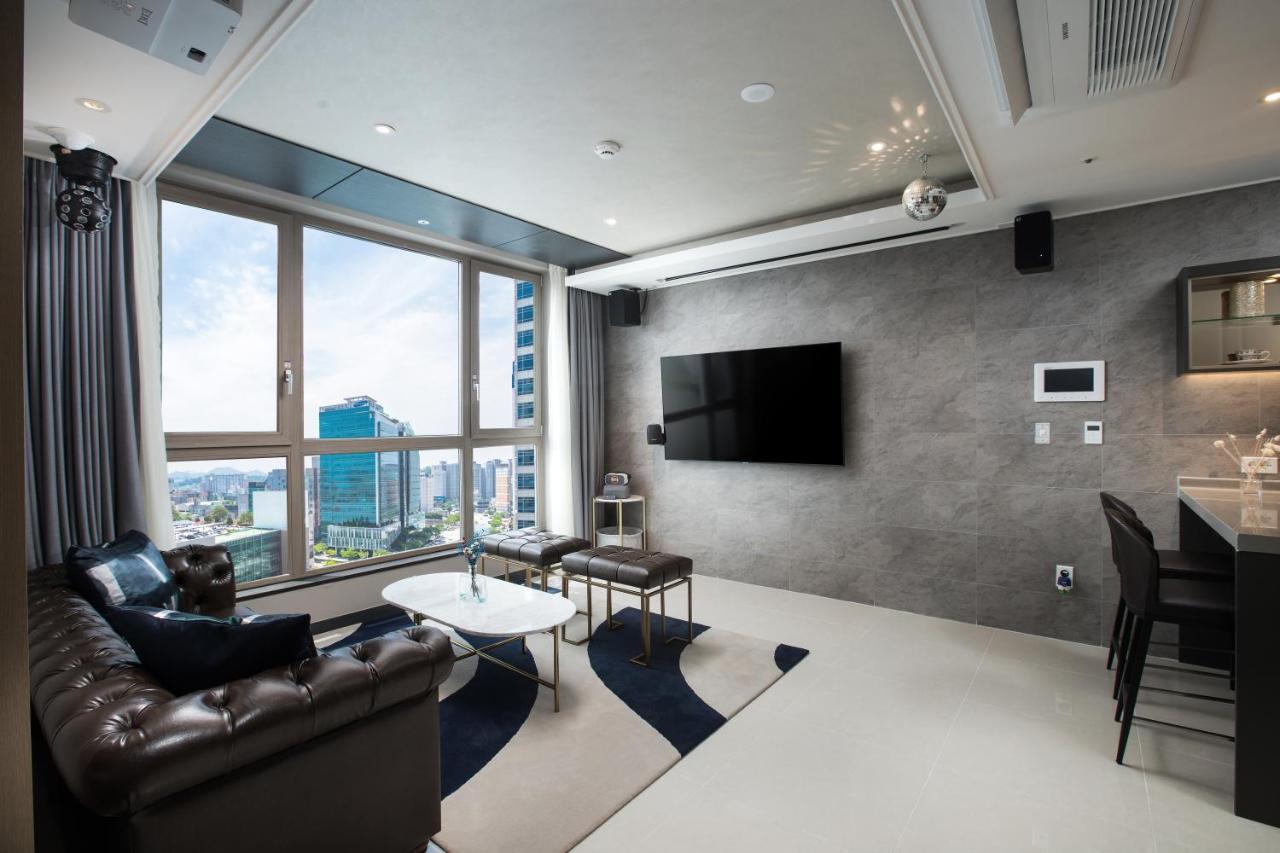 Utop Boutique Hotel&Residence Кванджу Экстерьер фото