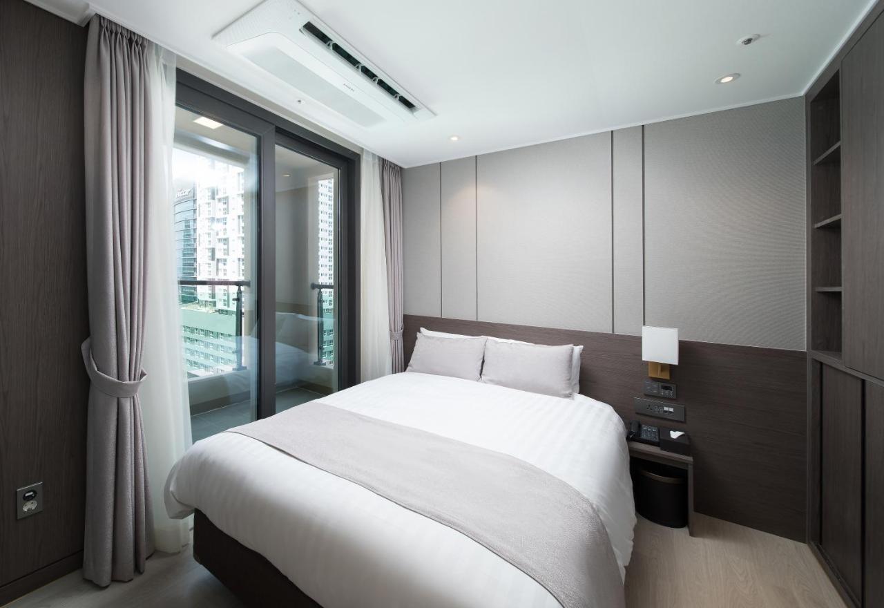 Utop Boutique Hotel&Residence Кванджу Экстерьер фото